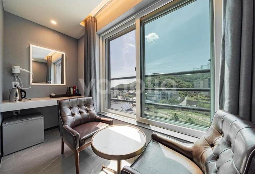 Номер Стандарт с Гидромассажем, Mari