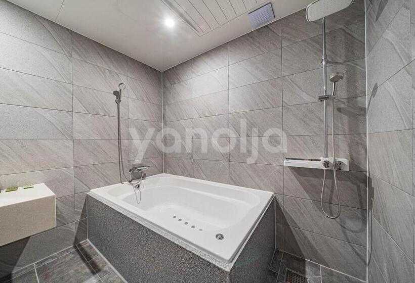 Номер Стандарт с Гидромассажем, Mari