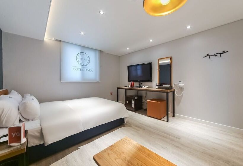 اتاق استاندارد, Tongyeong Hotel Hora