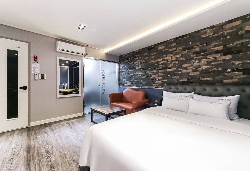 اتاق پرمیوم, Tongyeong Hotel Hora