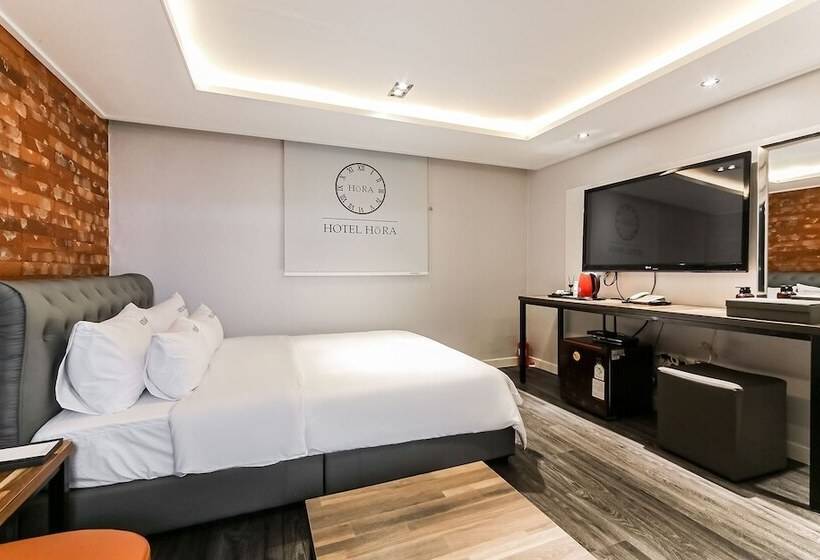 غرفة بريميوم, Tongyeong Hotel Hora