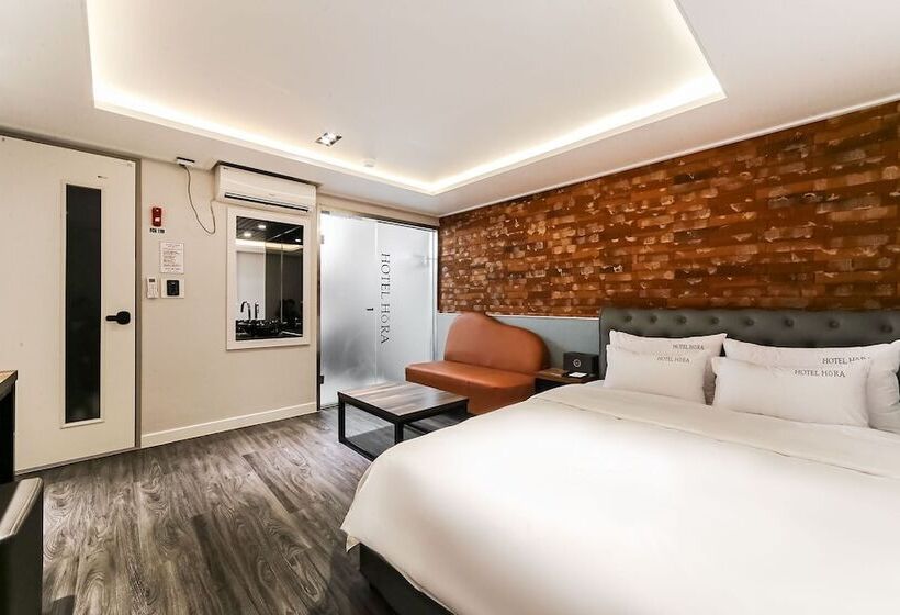 غرفة بريميوم, Tongyeong Hotel Hora