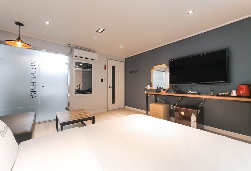 غرفة بريميوم, Tongyeong Hotel Hora