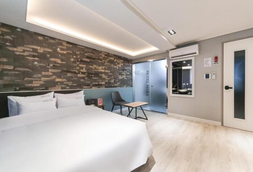 اتاق لوکس, Tongyeong Hotel Hora