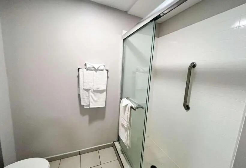 スタンダードルーム, Motel 6 Williamstown