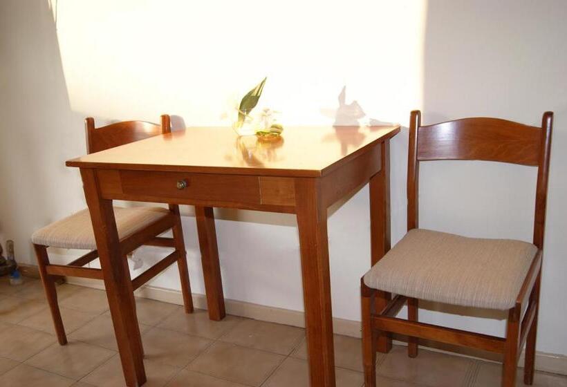 חדר סטודיו סטנדרד, Diamanti