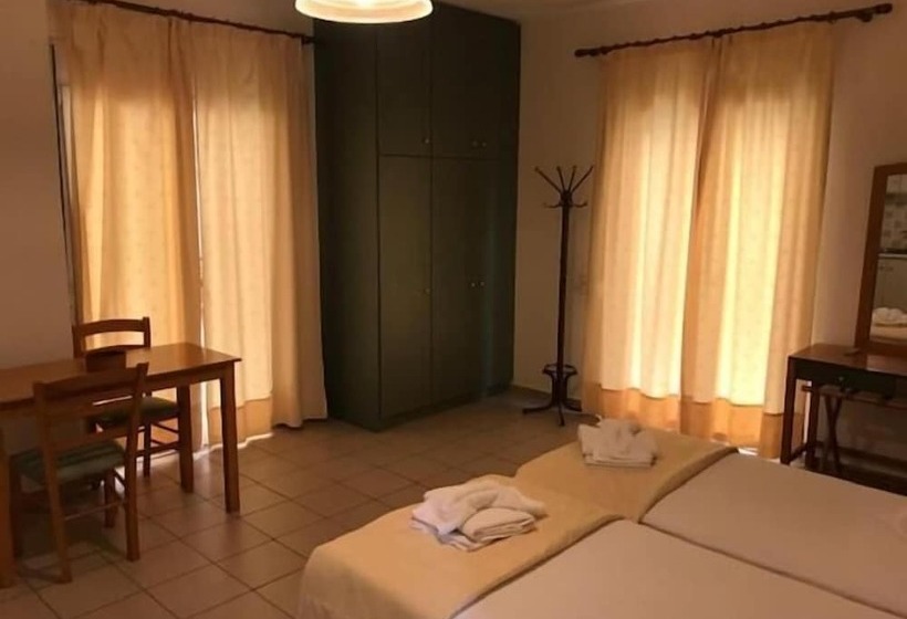 חדר סטודיו סטנדרד, Diamanti