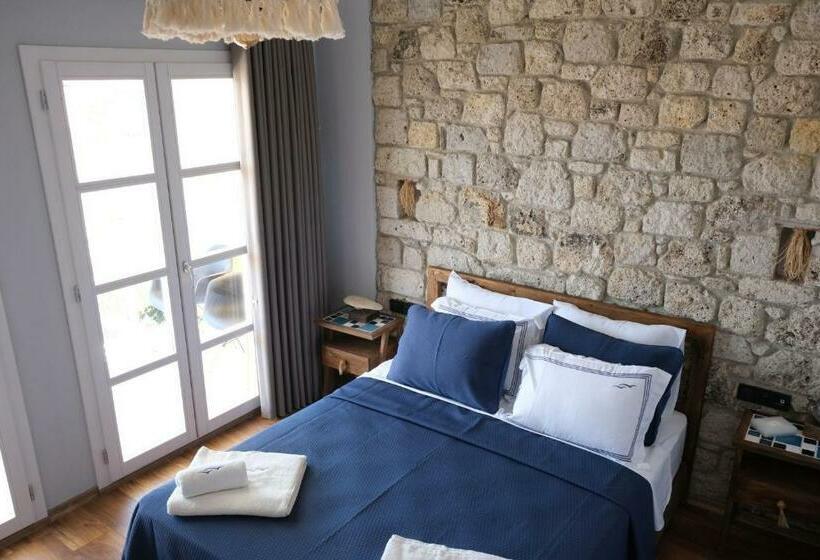 디럭스 룸, Adacan Alacatı