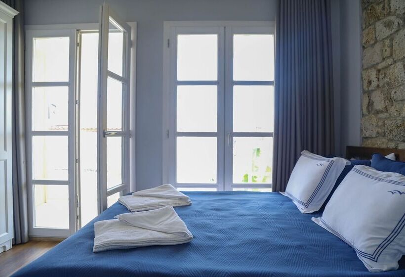 디럭스 룸, Adacan Alacatı