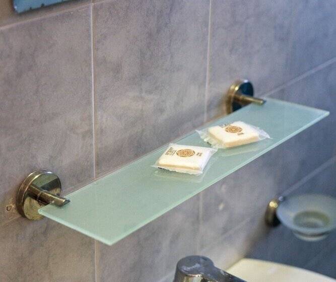 高级大房间, Soulis