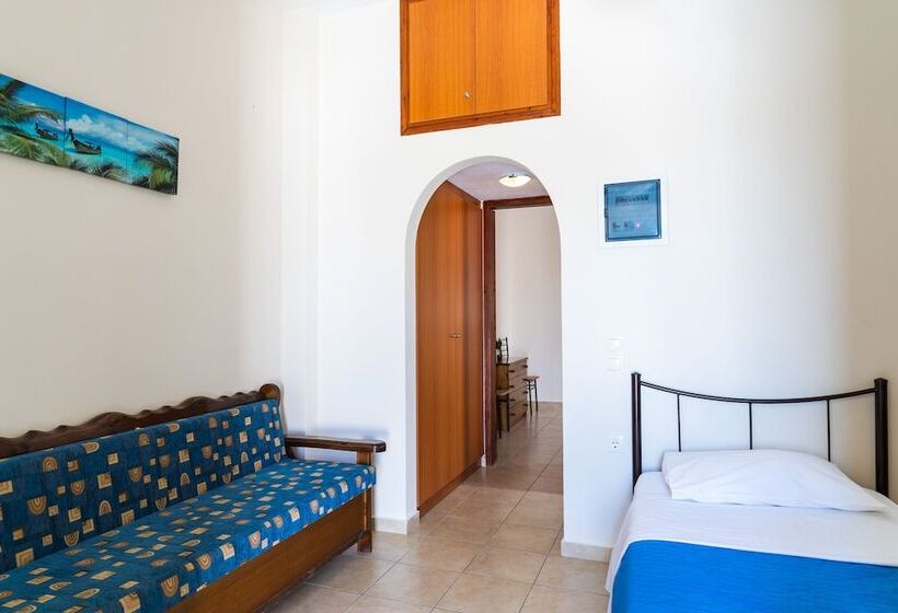 高级大房间, Soulis