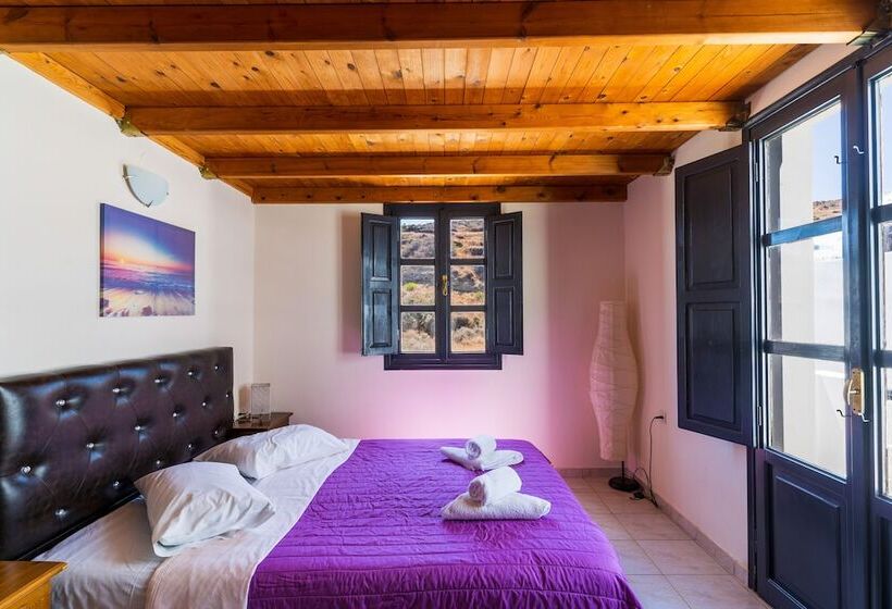 复式房间, Soulis