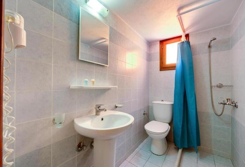 高级大房间, Soulis