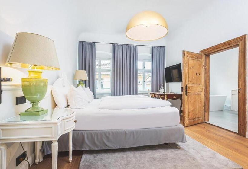 Номер Deluxe, & Restaurant Posthalterei