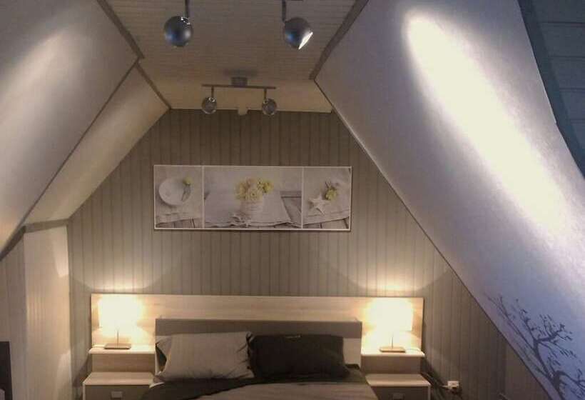 Номер Стандарт, La Longère Des Nuits De Varenne