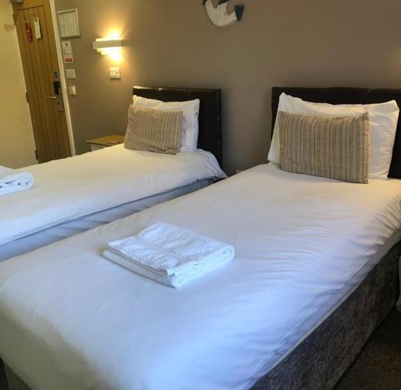 디럭스 룸, Queen Phillippa