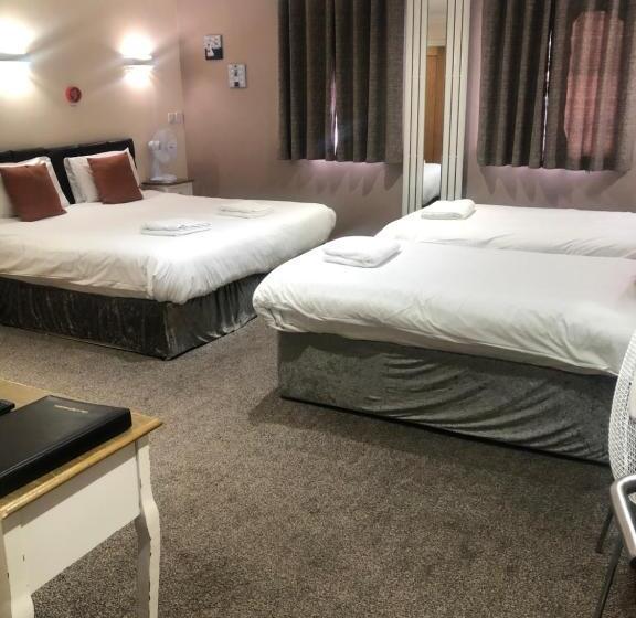 디럭스 패밀리 룸, Queen Phillippa