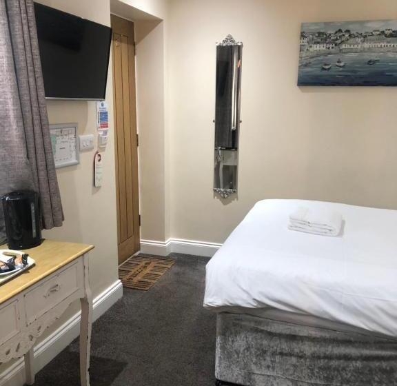 장애인을 위한 스탠다드 룸, Queen Phillippa