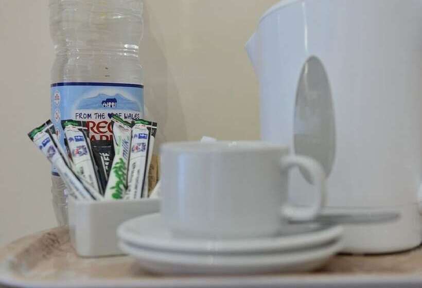 스탠다드 룸, Queen Phillippa