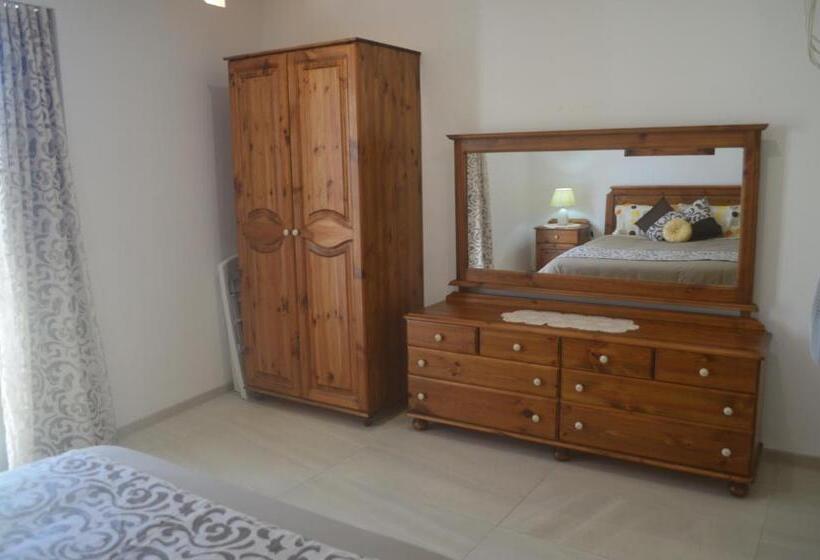 آپارتمان 1 خوابه با بالکن, Estrella Lodging