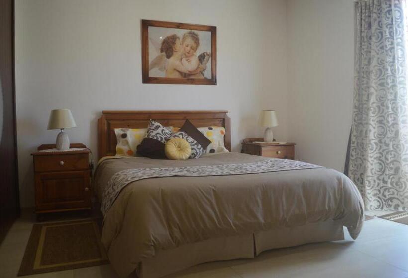 آپارتمان 1 خوابه با بالکن, Estrella Lodging