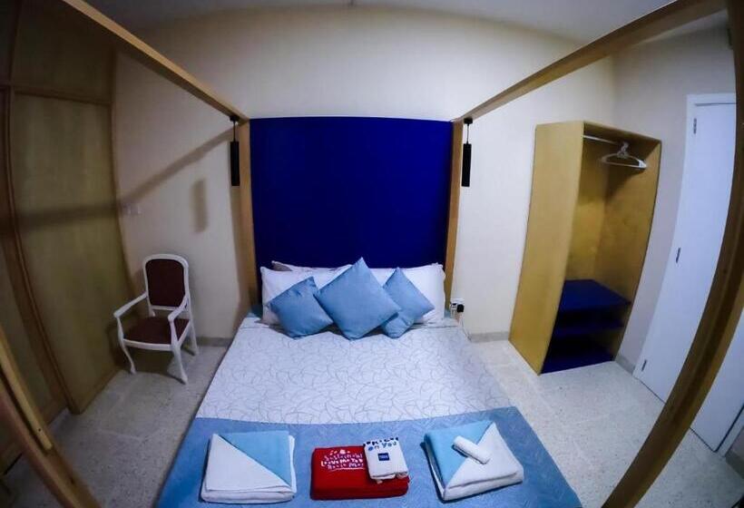 اتاق لوکس, Estrella Lodging