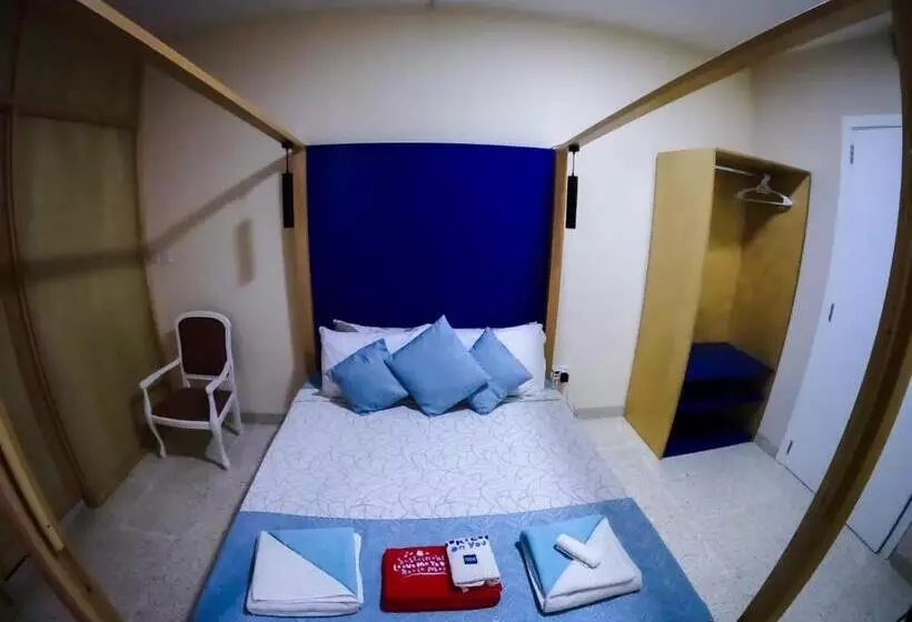 اتاق لوکس, Estrella Lodging