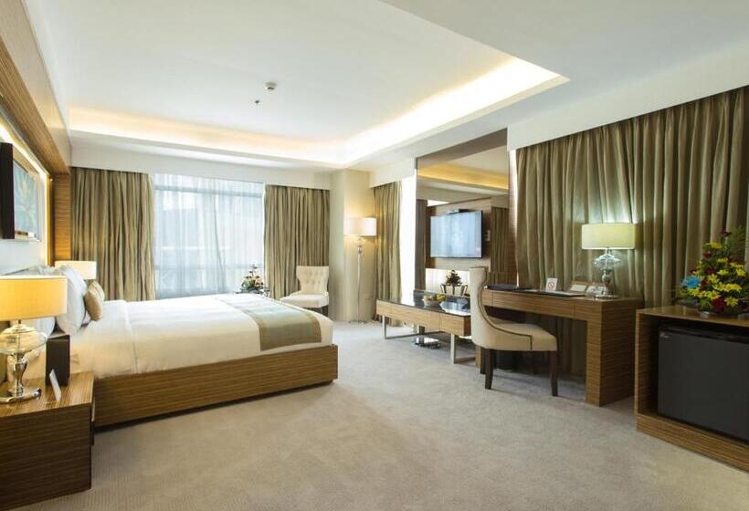 اتاق لوکس با تخت بزرگ, Greenleaf Hotel Gensan