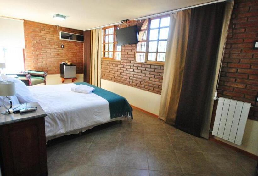 اتاق سوپریور, Antiguo Camino