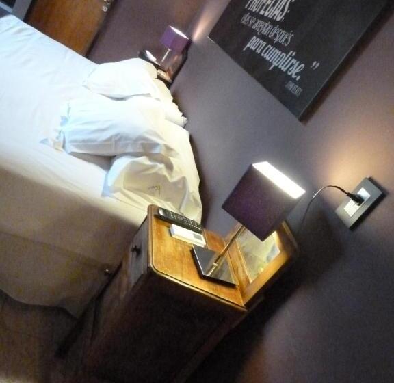 اتاق سوپریور سه تخته, Antiguo Camino