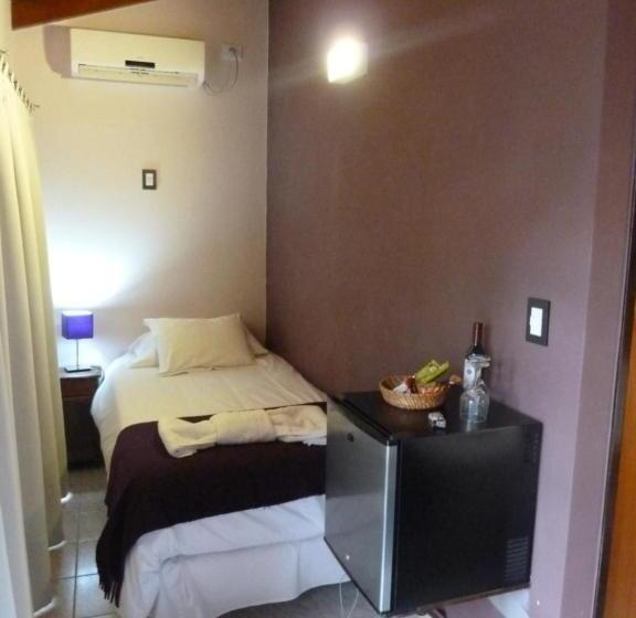 اتاق سوپریور سه تخته, Antiguo Camino