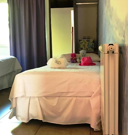 اتاق استاندارد سه نفره, Antiguo Camino