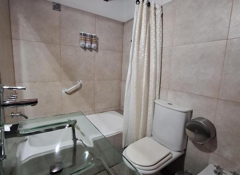 اتاق استاندارد چهار تخته, Antiguo Camino