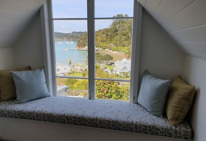 침실 2개 주택, Arcadia Lodge Russell