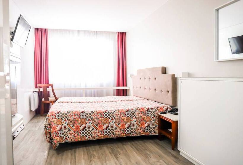 غرفة قياسية فردية, Avenida