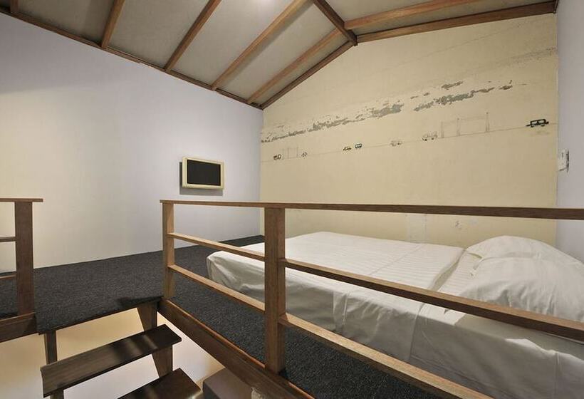 חדר סטנדרט לארבעה, Dou Houz   Hostel