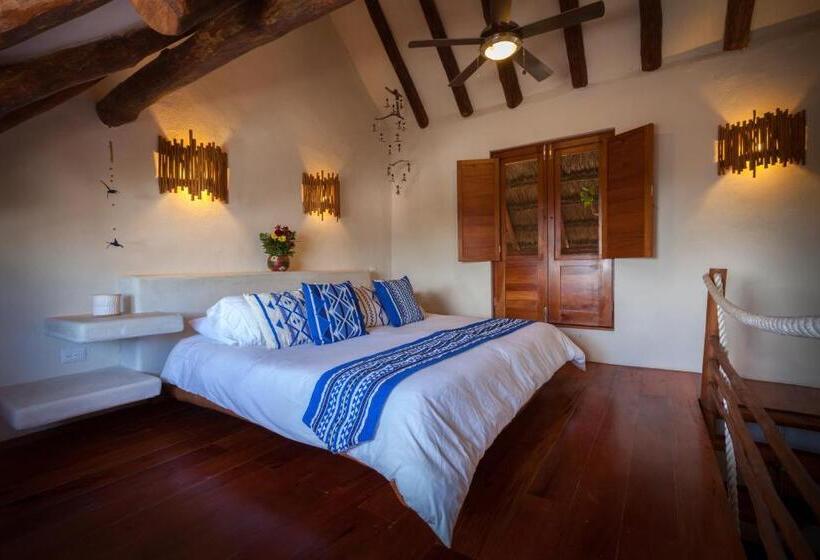 带大床的复式套间, El Pueblito