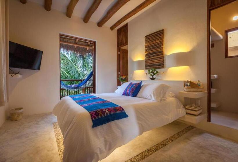 豪华房间, El Pueblito