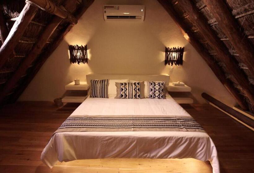 带阳台套房, El Pueblito