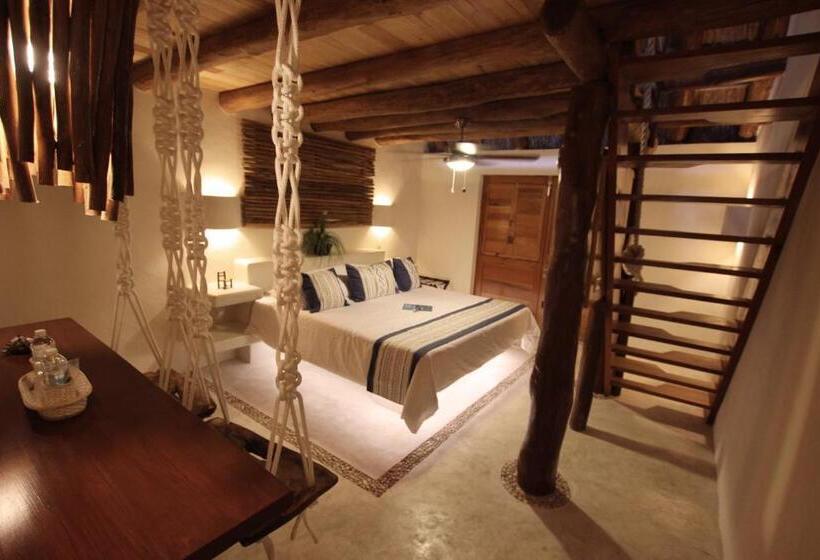 带阳台套房, El Pueblito