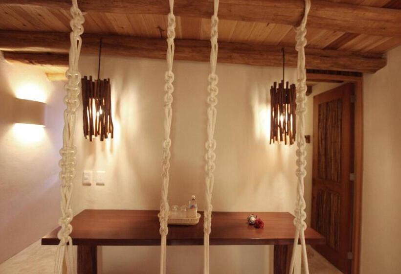 带阳台套房, El Pueblito