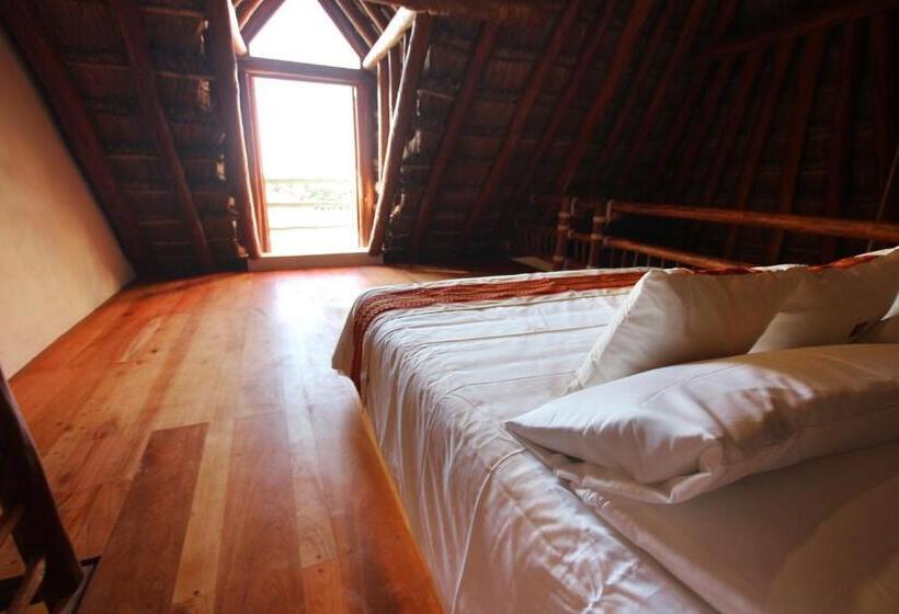 豪华工作室, El Pueblito