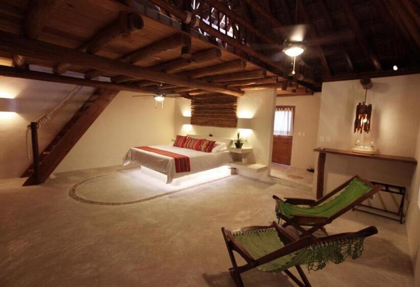 豪华工作室, El Pueblito