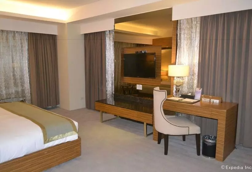 اتاق اجرایی, Greenleaf Hotel Gensan