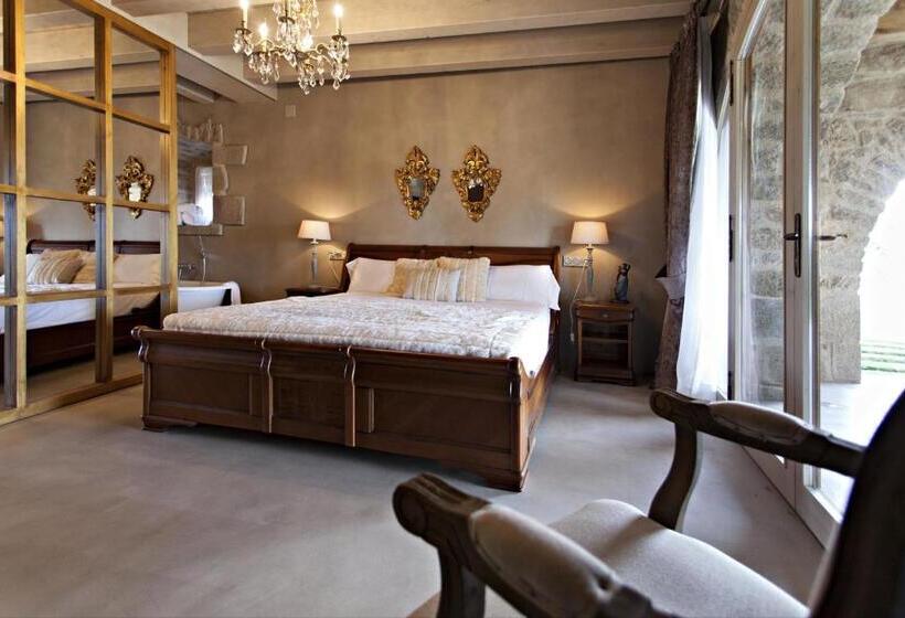 סוויטת ג'וניור, La Vella Farga