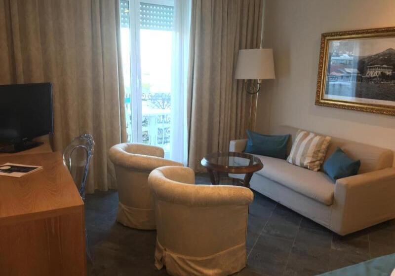 디럭스 룸, Phi Phi Maiyada Resort