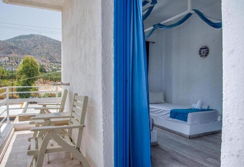 غرفة عائلية, Porto Greco Village Beach