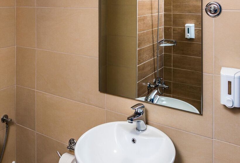 غرفة قياسية مطلّة علي البحر, Porto Greco Village Beach