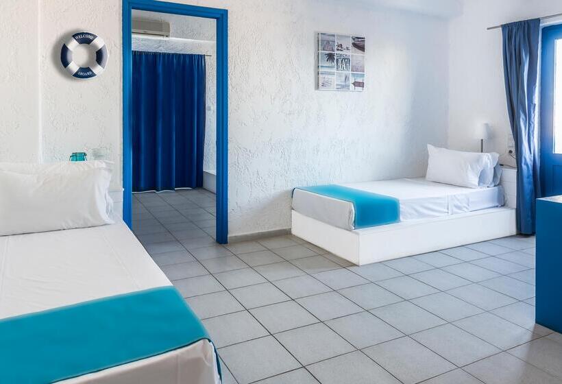 غرفة عائلية, Porto Greco Village Beach