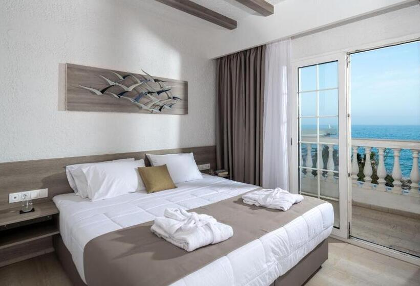 2 Bedroom Family Apartment Sea View, Porto Greco Village Beach